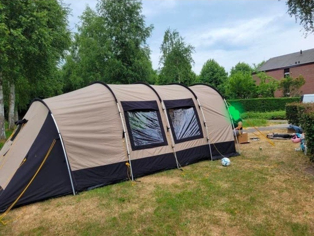 Ruime tunneltent voor 6 personen - Ideaal voor gezinnen, Ophalen of Verzenden, Gebruikt, Tot en met 6
