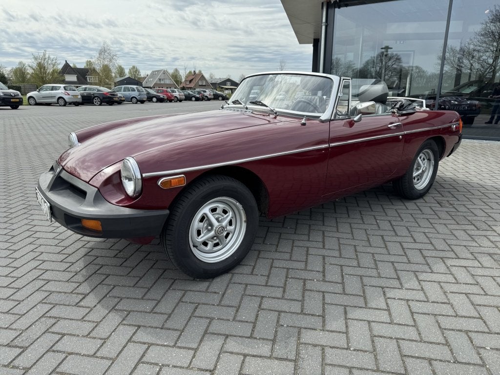 MG B 1.8 Roadster (bj 1977), foto 3