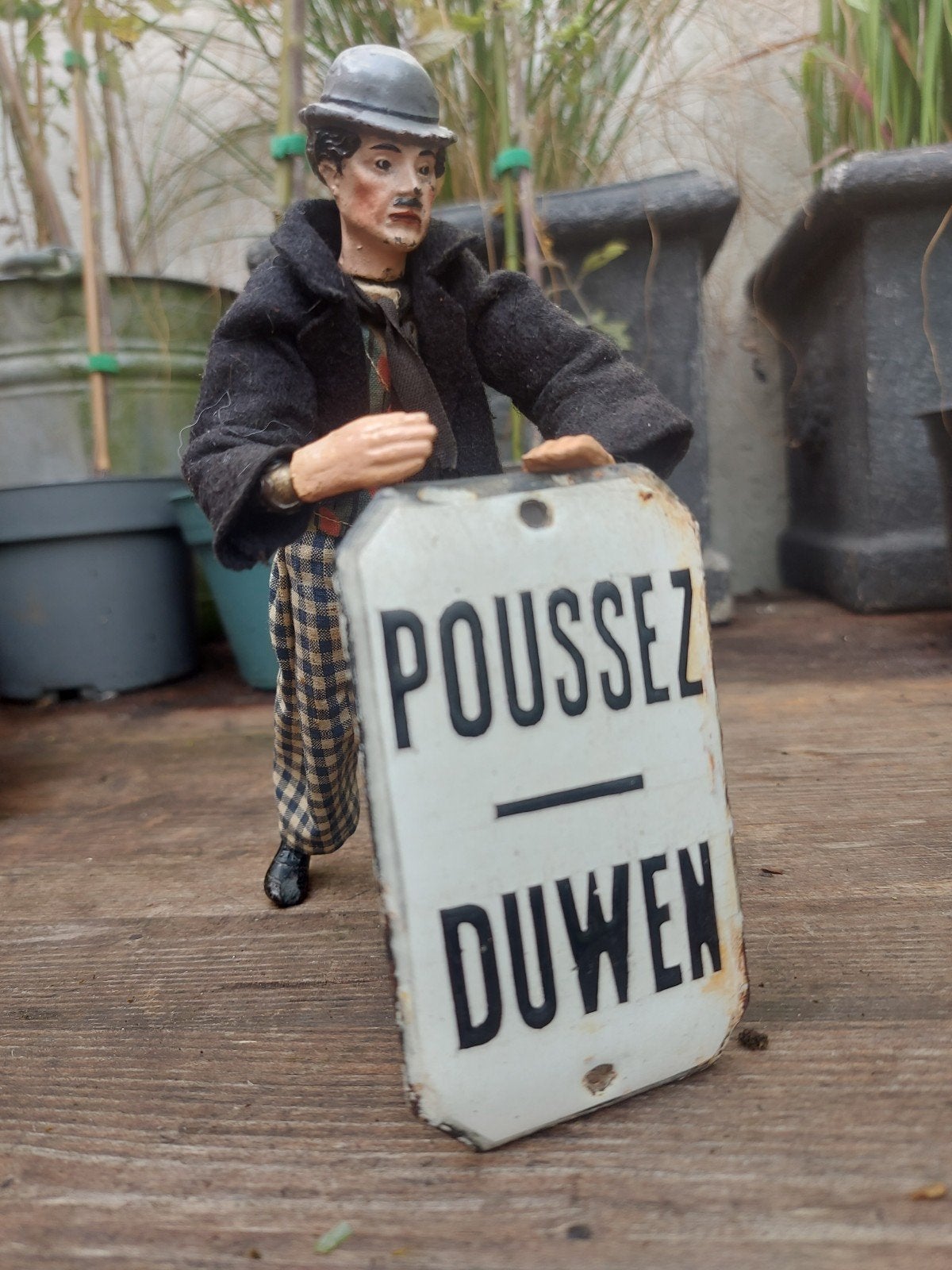 Antiek zw/ w emaille bordje met dikke letters Duwen..., Ophalen of Verzenden