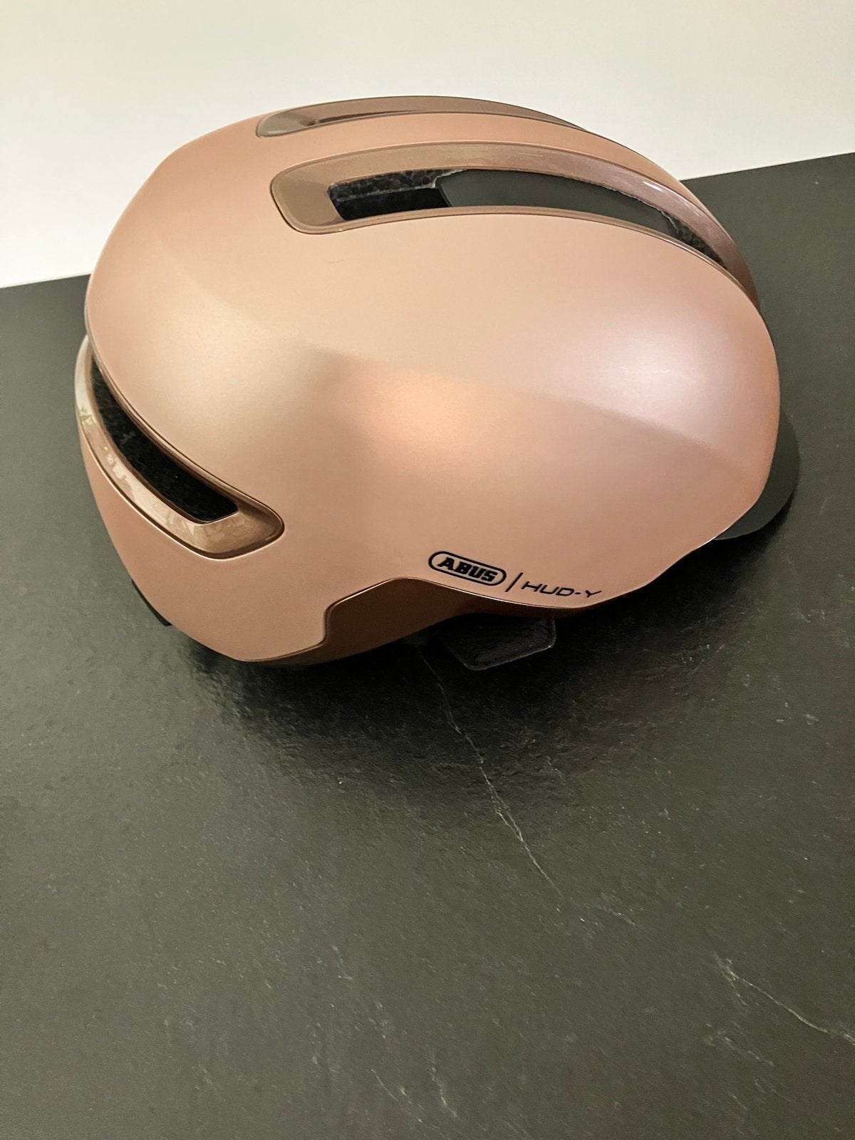 ABUS HUD-Y Fietshelm - Roségoud - Zo goed als nieuw, Ophalen, Nieuw, M, Heer of Dame