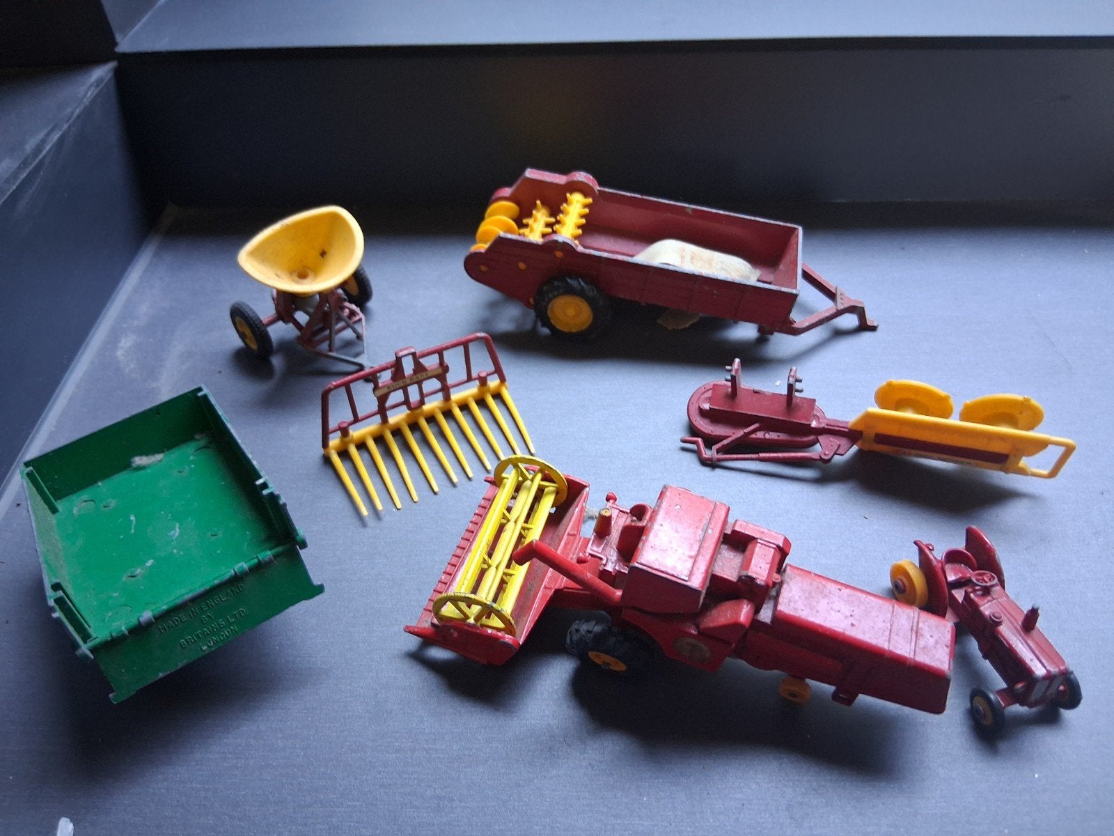 Miniatuur  landbouwvoertuigen  britains ltd, Ophalen, Zo goed als nieuw, Overige merken