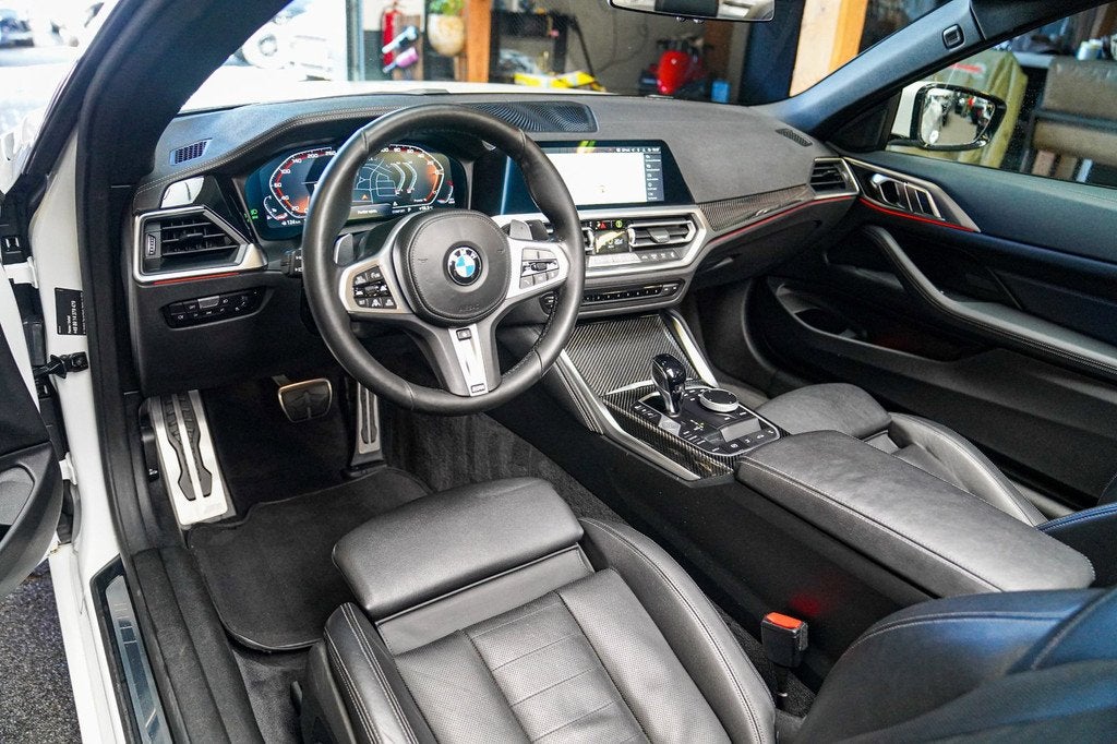 BMW 4-serie Cabrio M440i xDrive High Executive | Laser LED |, Auto's, BMW, Automaat, 4-Serie, 4 stoelen, Wit