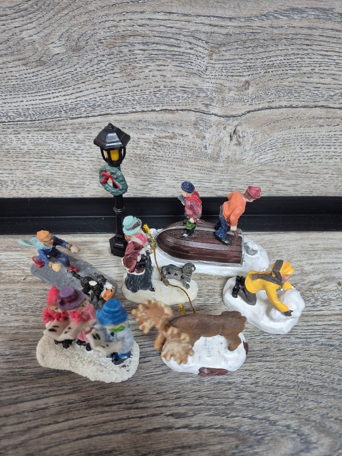 kerstdorp figuren set kersthuisjes, Diversen, Ophalen of Verzenden, Zo goed als nieuw