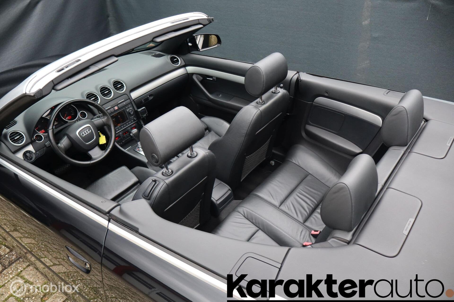 Audi A4 Cabriolet 2.0 TFSI aut | revisiemotor | youngtimer, Gebruikt, Zwart, 4 cilinders, 4 stoelen
