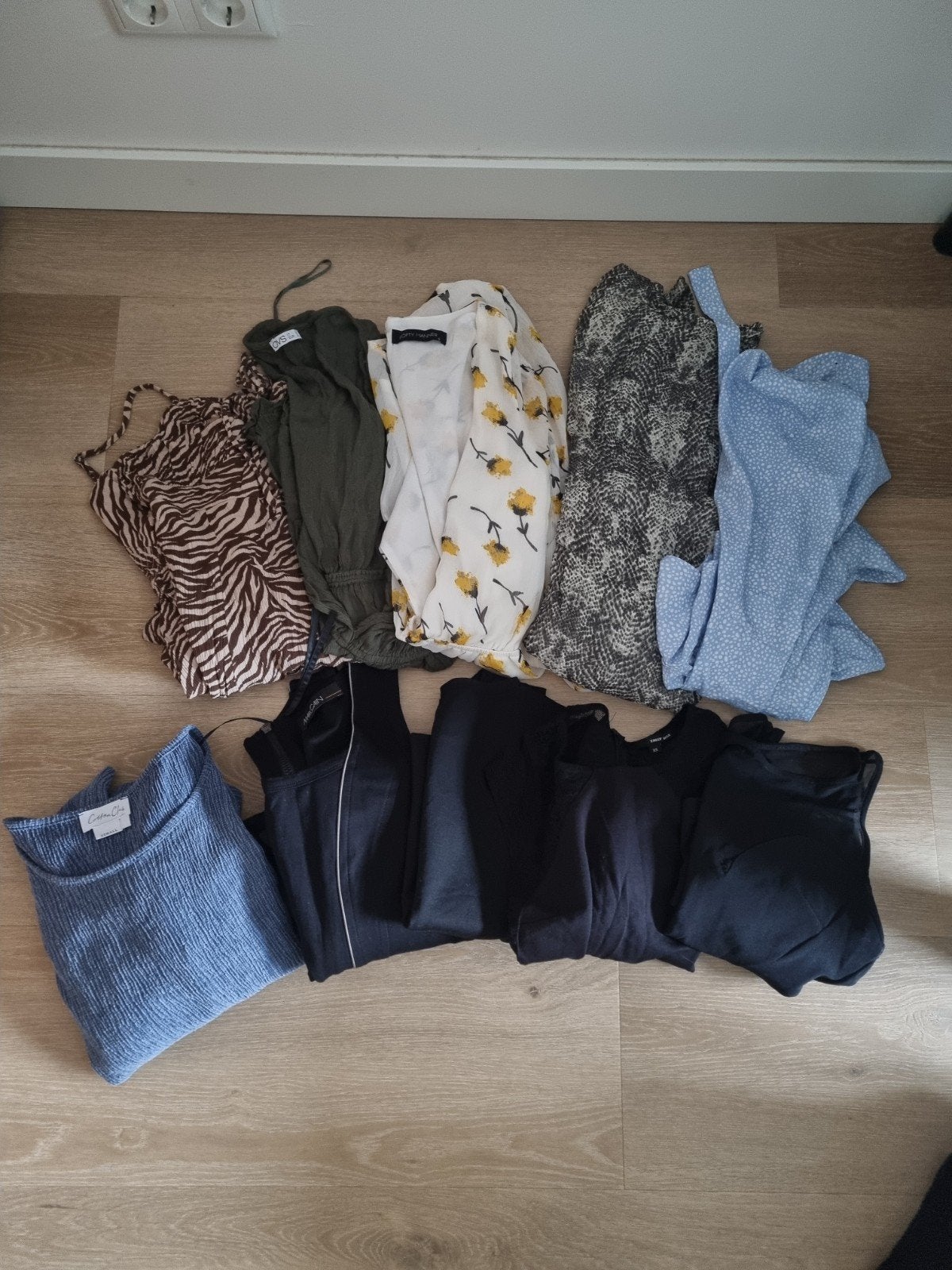 Groot kledingpakket dames XS/S, Verzenden, Gedragen, Maat 36 (S)