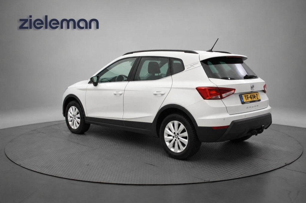 Seat ARONA 1.0 TSI Style Business Intense - Carplay, Camera,, Auto's, Voorwielaandrijving, Gebruikt, Met garantie (alle), Origineel Nederlands