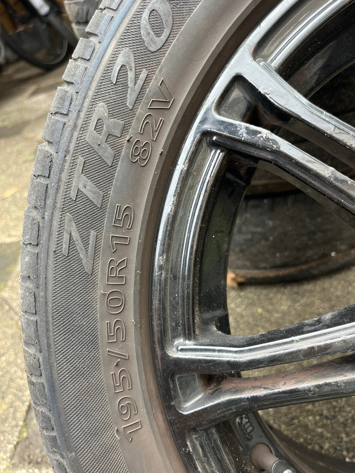 4 lichtmetalen velgen Mitsubishi Spacestar, Ophalen, Gebruikt