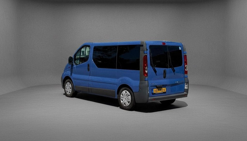 Opel Vivaro bestel 2.0 CDTI automaat L1H1 Rolstoelvervoer!, Auto's, Opel, Automaat, Bedrijf, Diesel, Euro 4