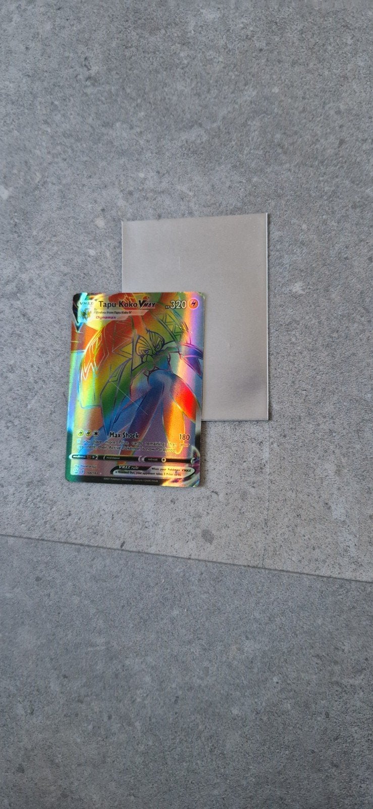 Tapu Koko VMAX Rainbow Rare Pokémon Kaart, Verzenden, Zo goed als nieuw, Losse kaart, Foil