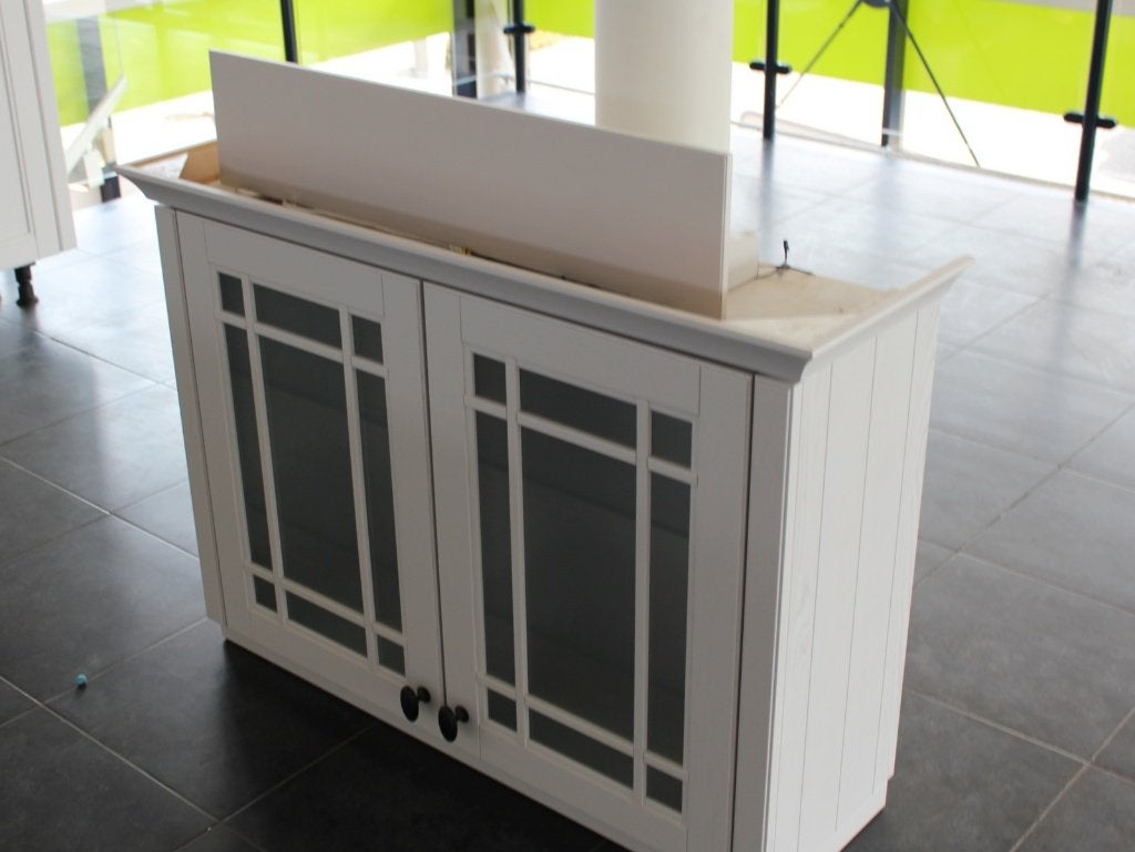 Foto 3 van HU14 Landelijke witte keuken met keramische spoelbak