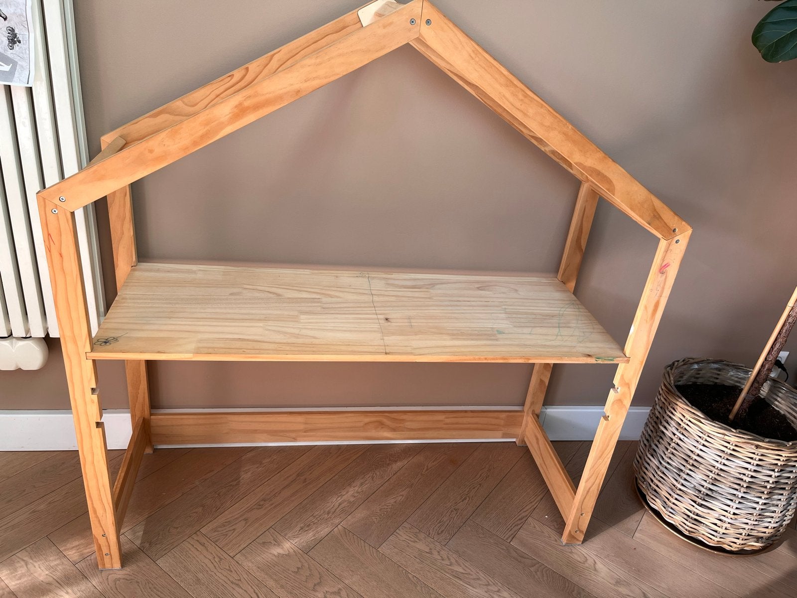 Houten kinderbureau - in hoogte verstelbaar, Ophalen, Demontabel, Gebruikt, Hout
