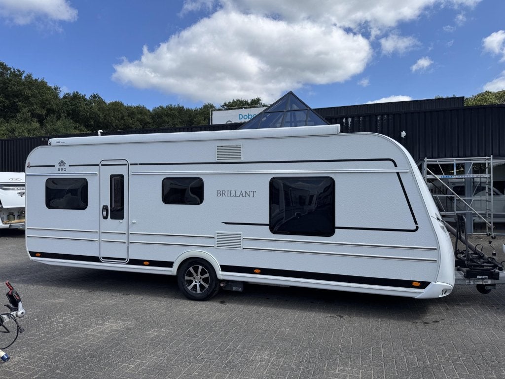 LMC Lord Brillant 590 2022 | Airco | Mover | Luifel, Rondzit, Bedrijf, 5 tot 6 meter, Overige typen