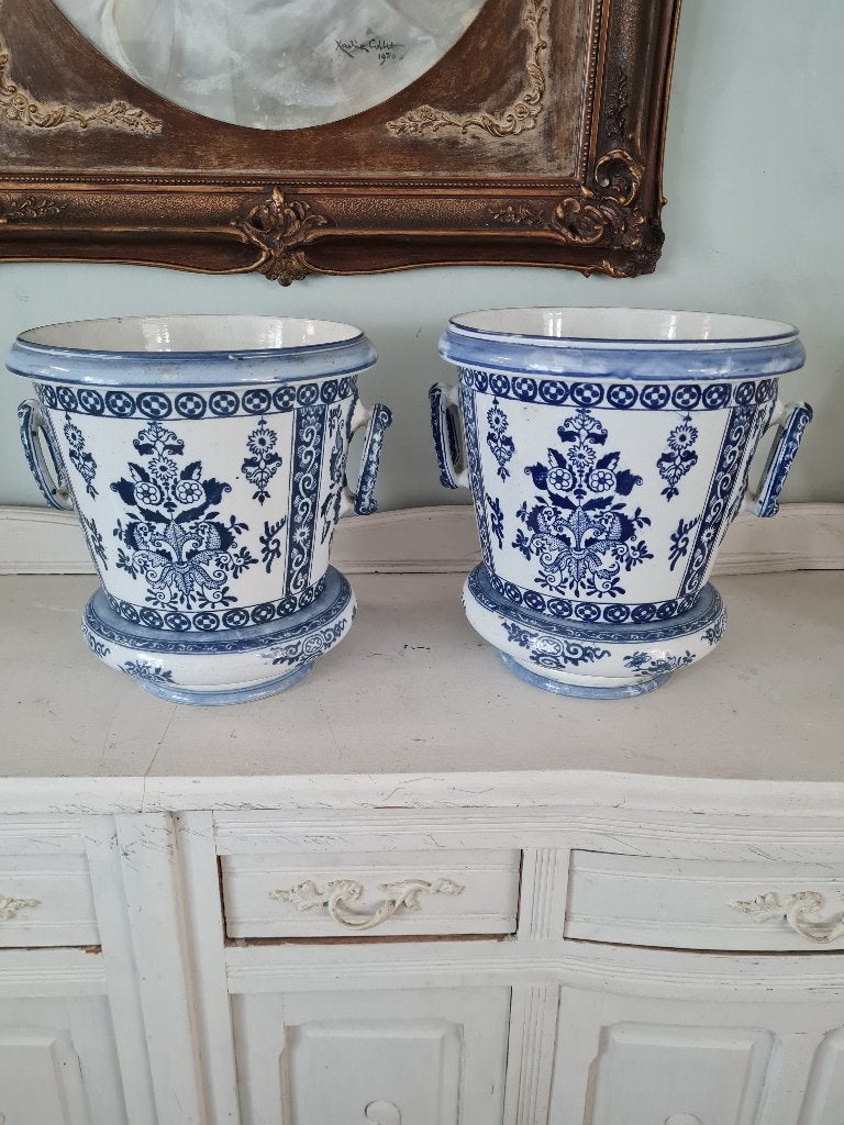 Antieke 32 cm hoge cachepotten merk Petrus Regout prijsp/st