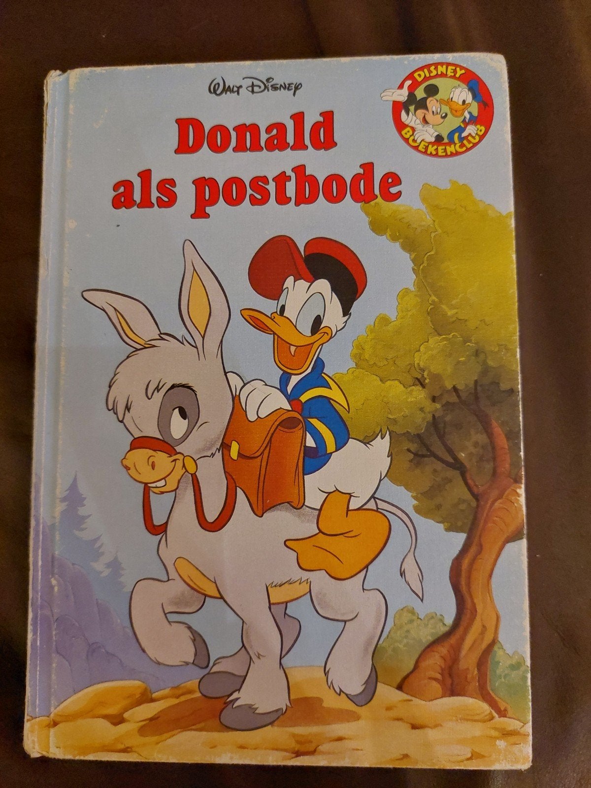 Donald als postbode - Disney Boekenclub, Ophalen of Verzenden, Gelezen, Walt Disney, Fictie algemeen