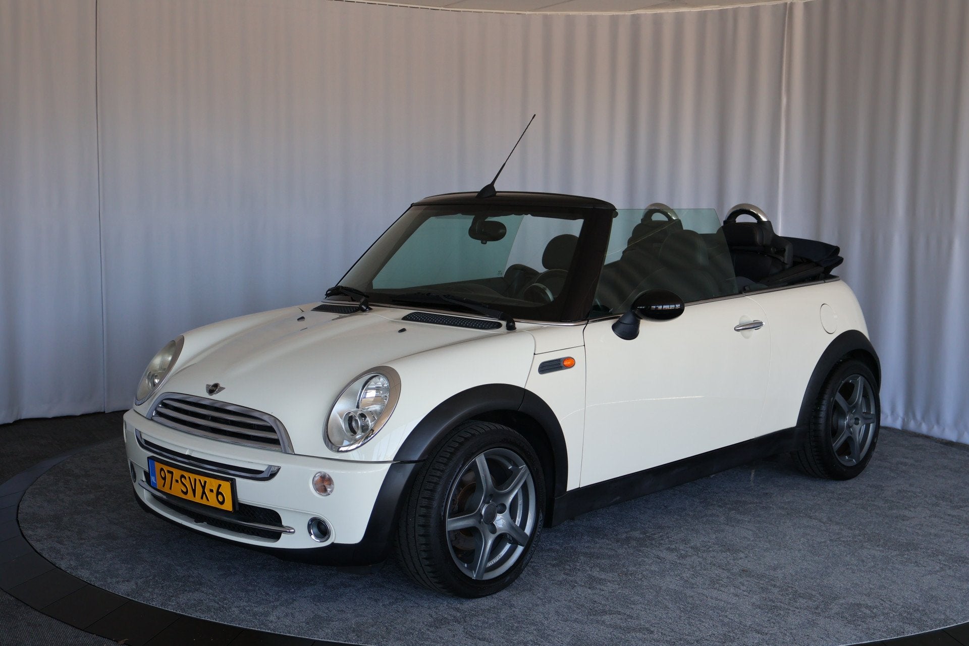 MINI Mini 1.6 Cooper Park Lane (bj 2006), Voorwielaandrijving, Gebruikt, Huisgarantie, 4 cilinders