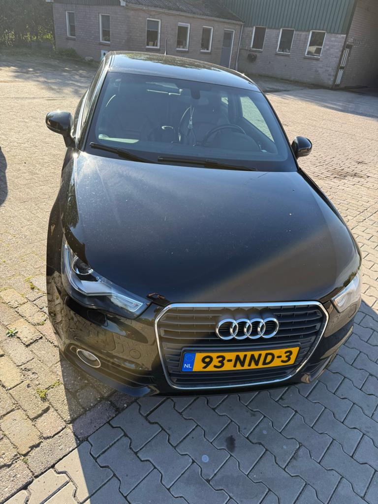 Audi A1 1.4 Tfsi 90KW S-tronic 2010 Zwart, A1, 4 cilinders, 4 stoelen, Origineel Nederlands