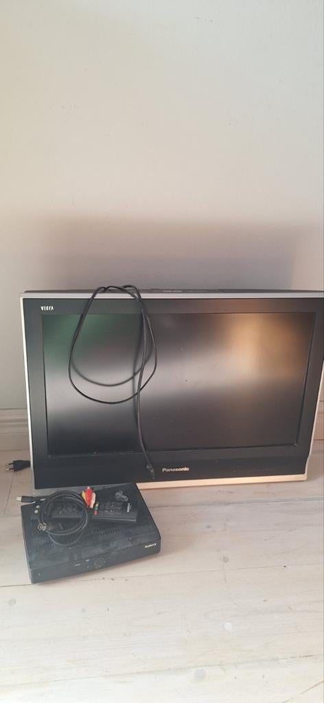 Panasonic Viera TV met Humax decoder en afstandsbediening, Ophalen, Gebruikt, Panasonic, 50 Hz