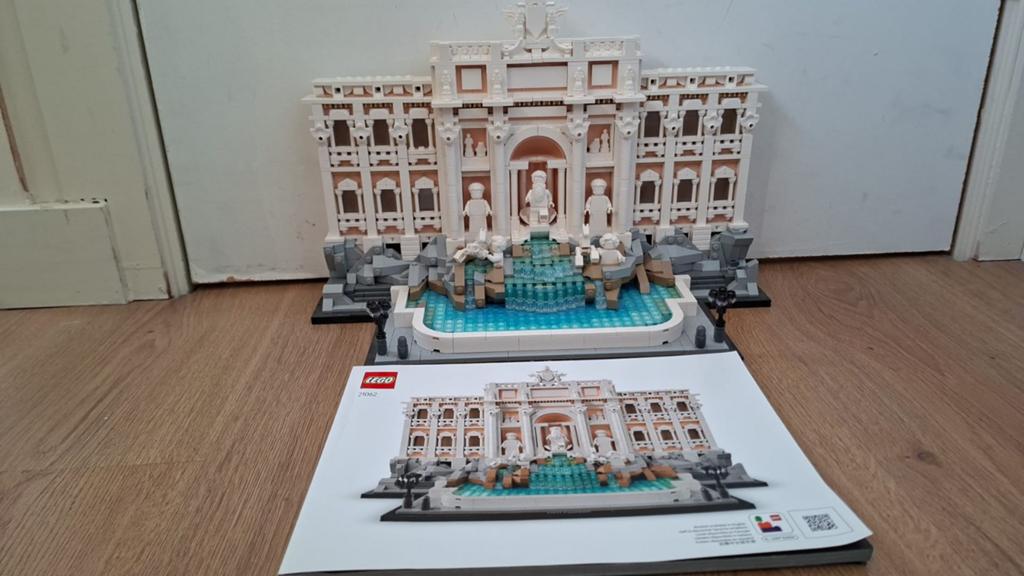 LEGO Architecture 21020 Trevifontein - Zo goed als nieuw, Lego, Compleet, Architecture, Ophalen of Verzenden