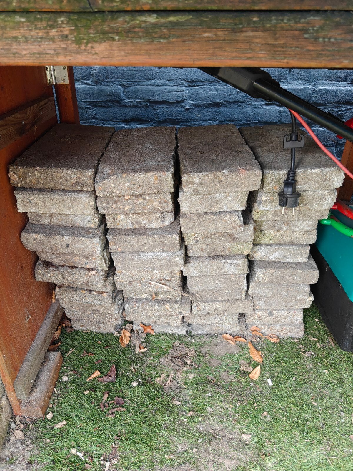 Halve / hele stoeptegels 30x30 gratis, Tuin en Terras, Ophalen, Gebruikt, Overige materialen