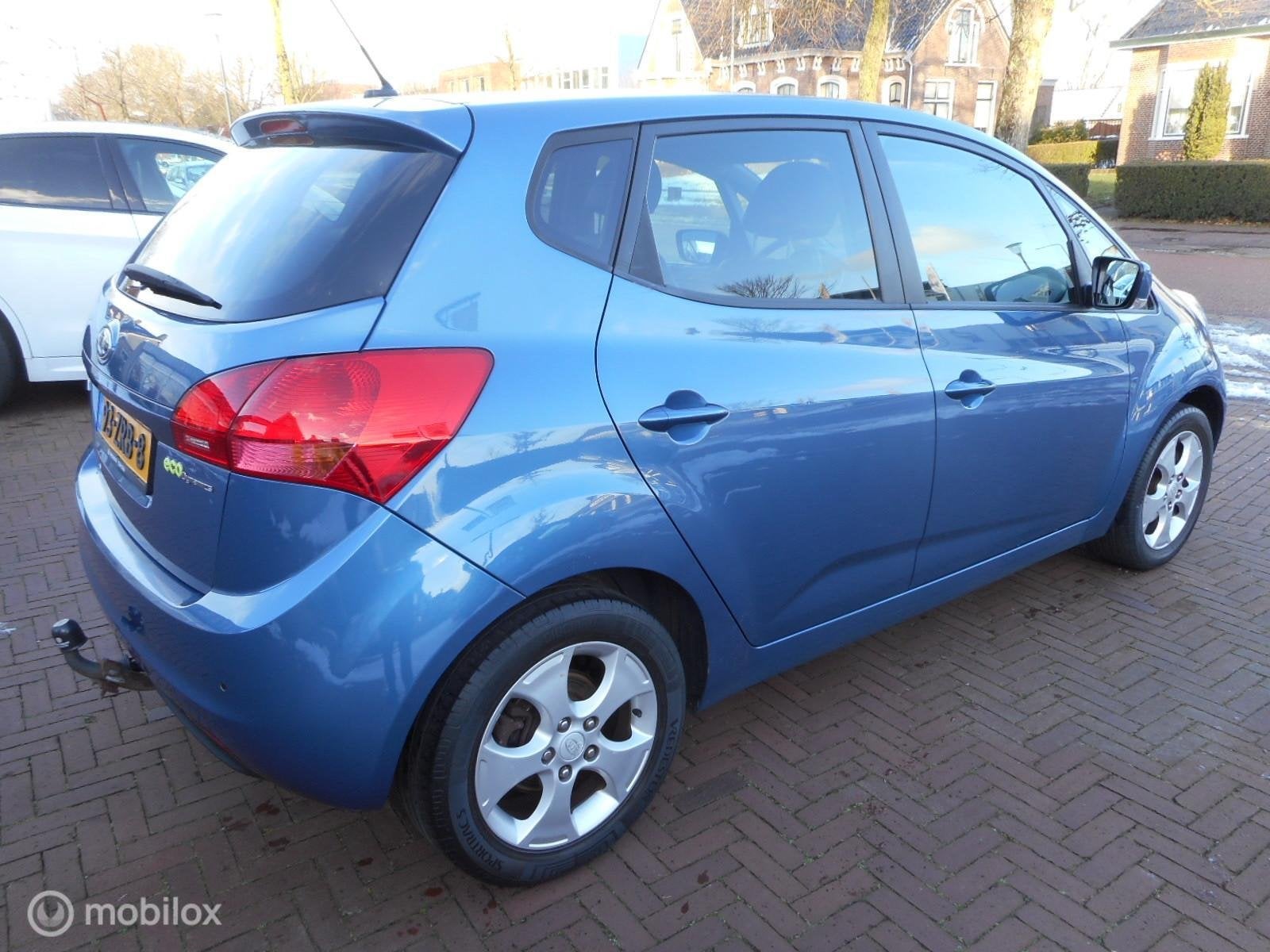 Kia Venga 1.4 CVVT Super Pack TREKHAAK+CAMERA+NAVIGATIE, Auto's, Voorwielaandrijving, Euro 5, Gebruikt, 4 cilinders