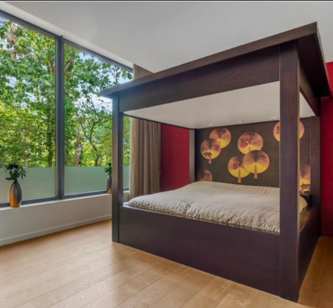 Handgemaakt hemelbed van massief eikenhout, Huis en Inrichting, Ophalen, Bruin, Tweepersoons, Zo goed als nieuw