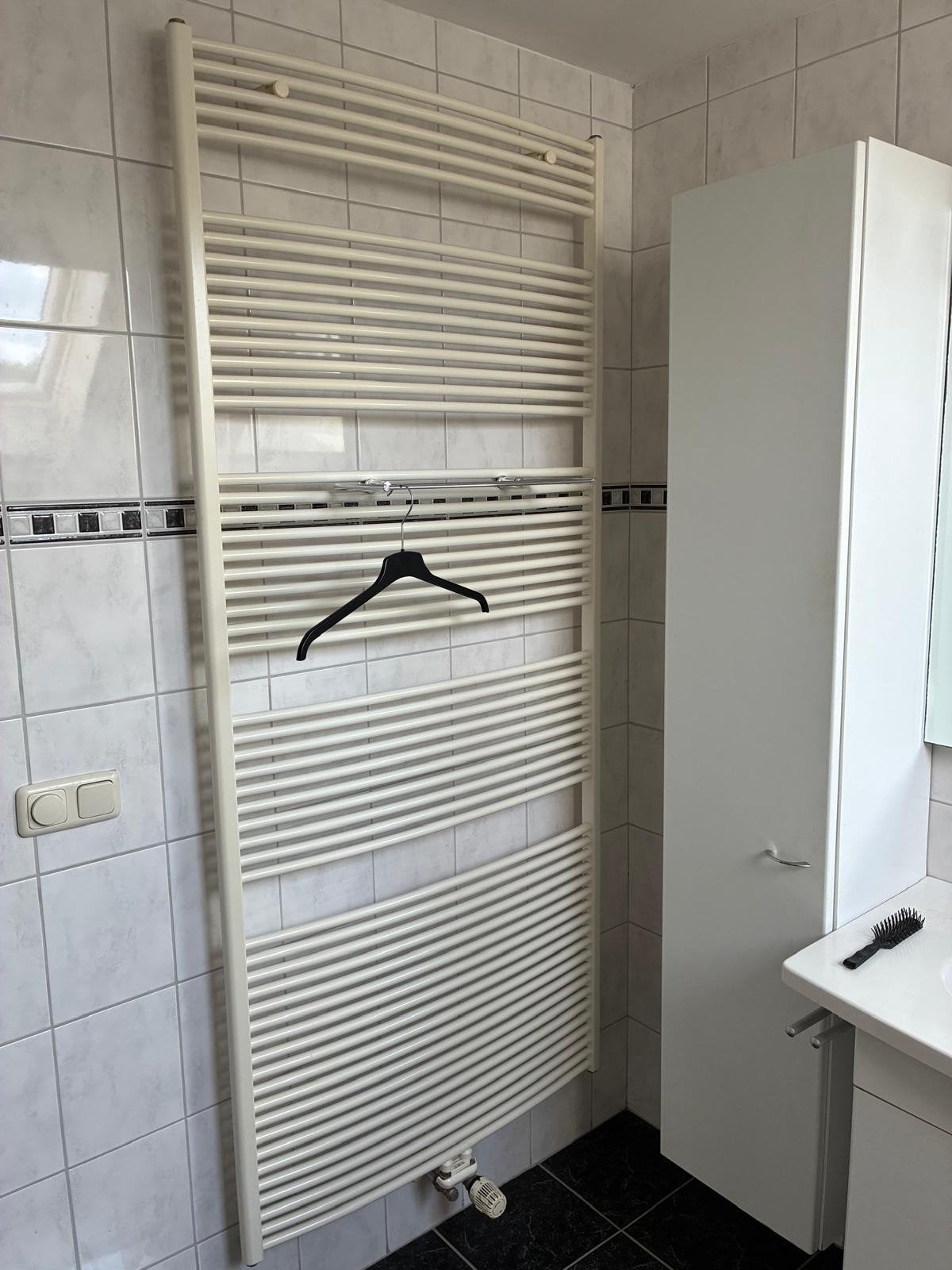 Design radiator badkamer met thermostaatkraan, Ophalen, Gebruikt, Radiator, 60 tot 150 cm