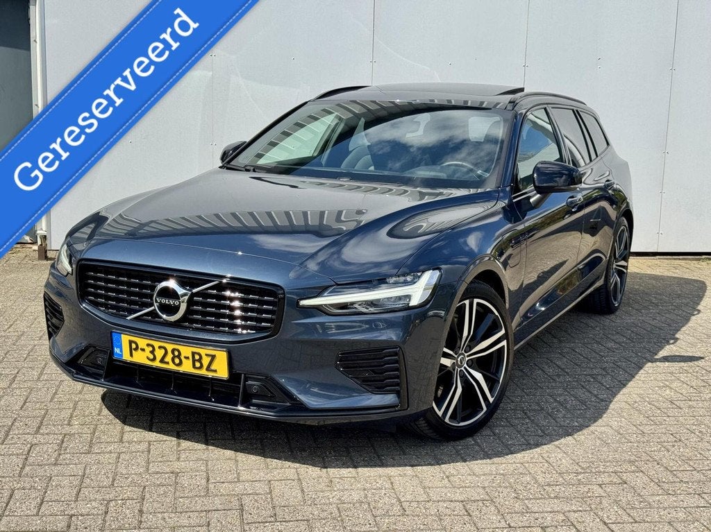 Volvo V60 2.0 T6 Recharge AWD R-Design|LongRange|ACC|Pano|el, Auto's, Volvo, Automaat, Gebruikt, 4 cilinders, Blauw