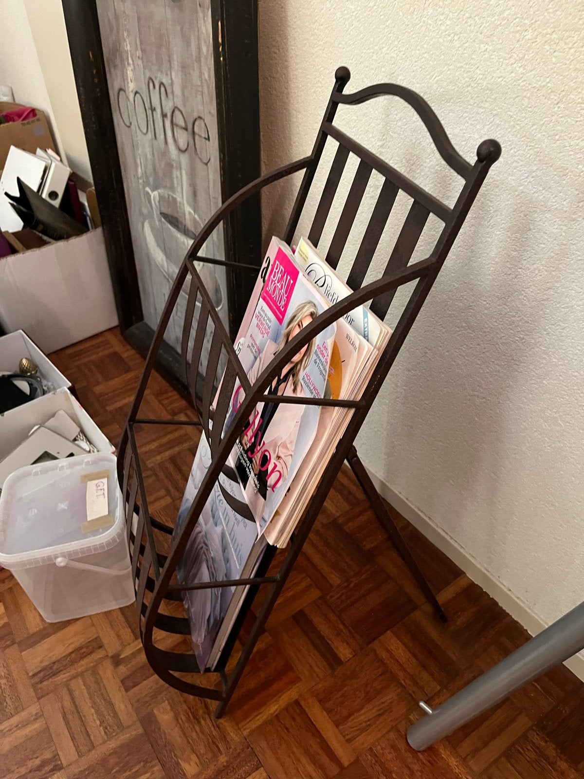 Metalen tijdschriftenrek met 2 vakken brocante metaal bruin, Meerdere vakken, Gebruikt, Metaal, Ophalen of Verzenden