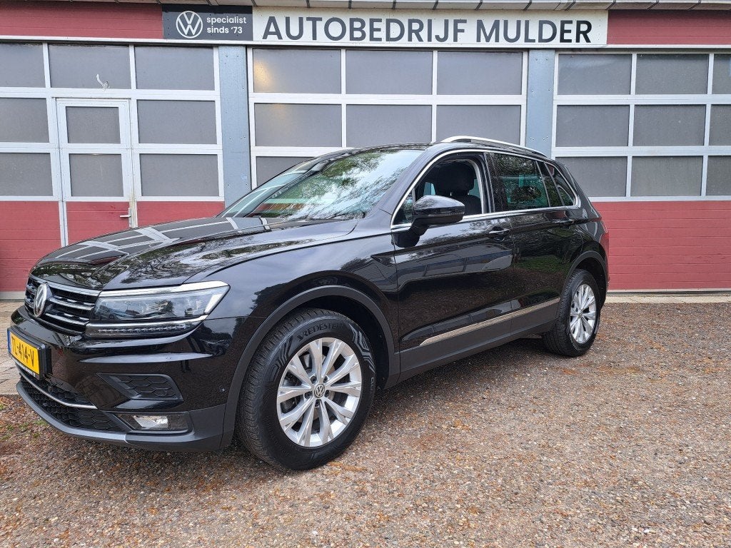 Volkswagen TIGUAN 1.4 TSI 150 PK Highline 4Motion Panodak Vi, Automaat, Gebruikt, 4 cilinders, Alcantara
