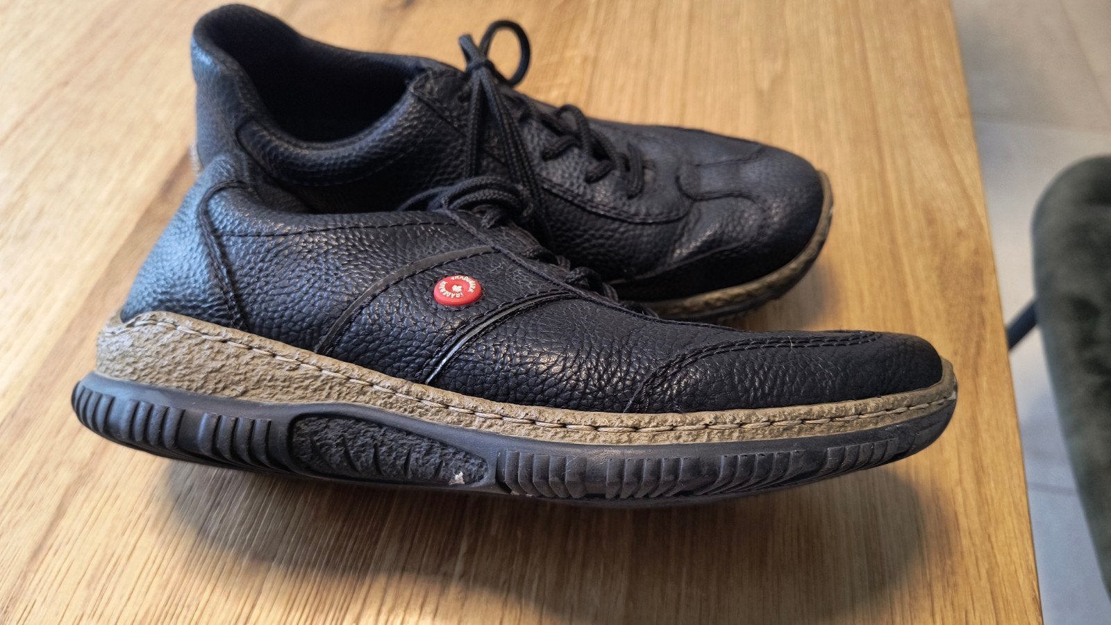 Rieker sneakers 36, Ophalen of Verzenden, Zo goed als nieuw, Zwart, Sneakers of Gympen