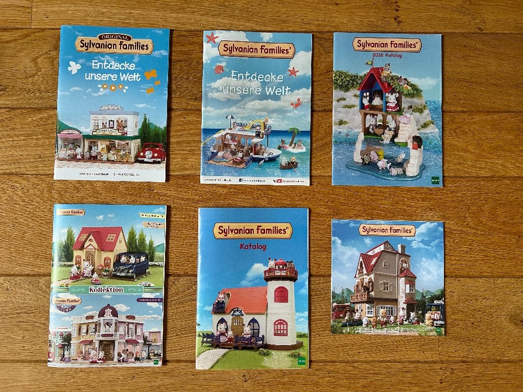 Sylvanian Families catalogi, Ophalen of Verzenden, Zo goed als nieuw