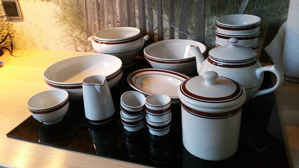 Vintage Ikea servies van Spal Portugal wit/bruin, Ophalen, Gebruikt, Overige materialen, Overige stijlen