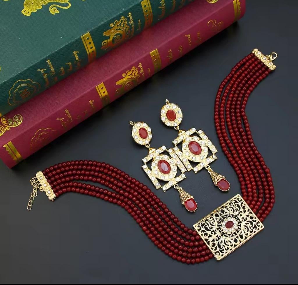 Prachtige Marokkaanse sieraden set - Ketting & Oorbellen, Ophalen, Overige materialen, Nieuw, Rood