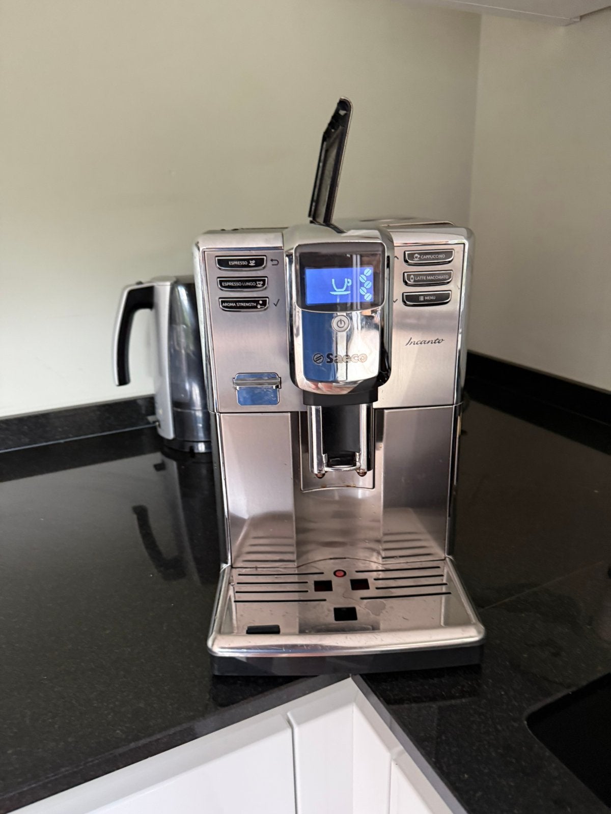 Saeco Incanto HD8917/01, Witgoed en Apparatuur, Ophalen of Verzenden, Gebruikt, Koffiemachine, Gemalen koffie