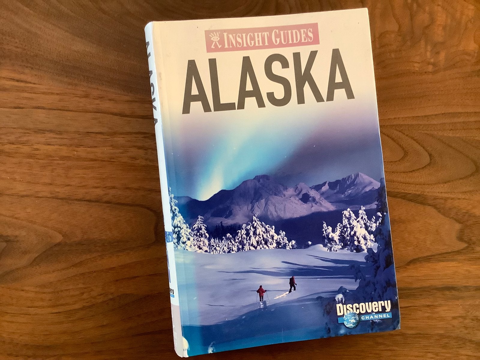 Alaska 392pg NL reisgids Insight Guide, Ophalen of Verzenden, Zo goed als nieuw, Europa, Reisgids of -boek
