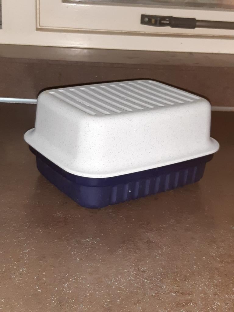 Tupperware kaas kornuit blauw / kaas doos, Ophalen of Verzenden, Blauw