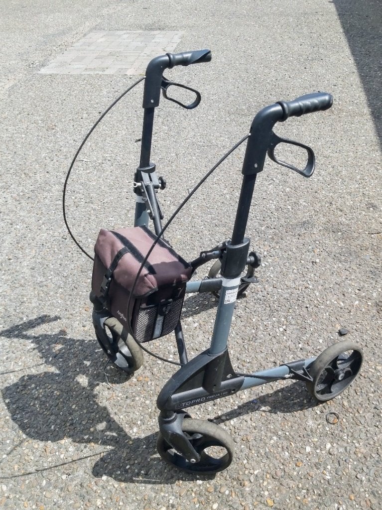 Wandel/jogg rollator fysio, Ophalen, Lichtgewicht, Zo goed als nieuw