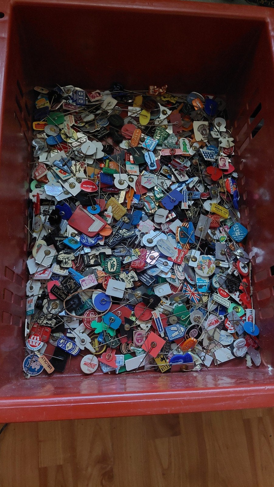 Vintage steekspeldjes / pins, Verzenden, Gebruikt, Overige onderwerpen, Speldje of Pin