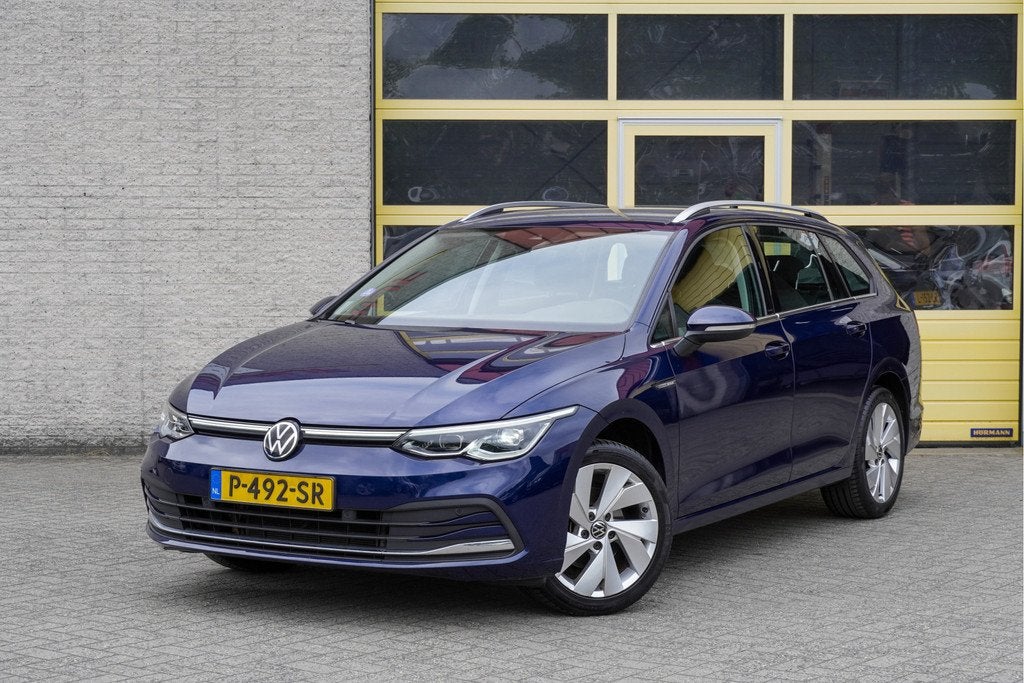 Volkswagen Golf Variant 1.5 TSI 131PK! Style BJ2022 Lmv 17", Auto's, Volkswagen, Voorwielaandrijving, 4 cilinders, Origineel Nederlands