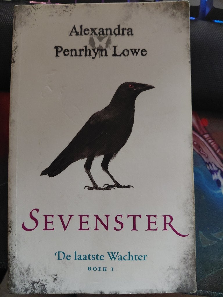 Sevenster, Ophalen of Verzenden, Gelezen, Alexandra penrhyn lowe