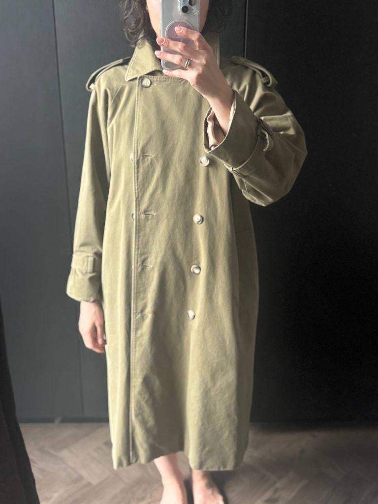 Khaki trenchcoat 2Mood – maat S, Kleding | Dames, Ophalen of Verzenden, Zo goed als nieuw, Maat 38/40 (M), Groen