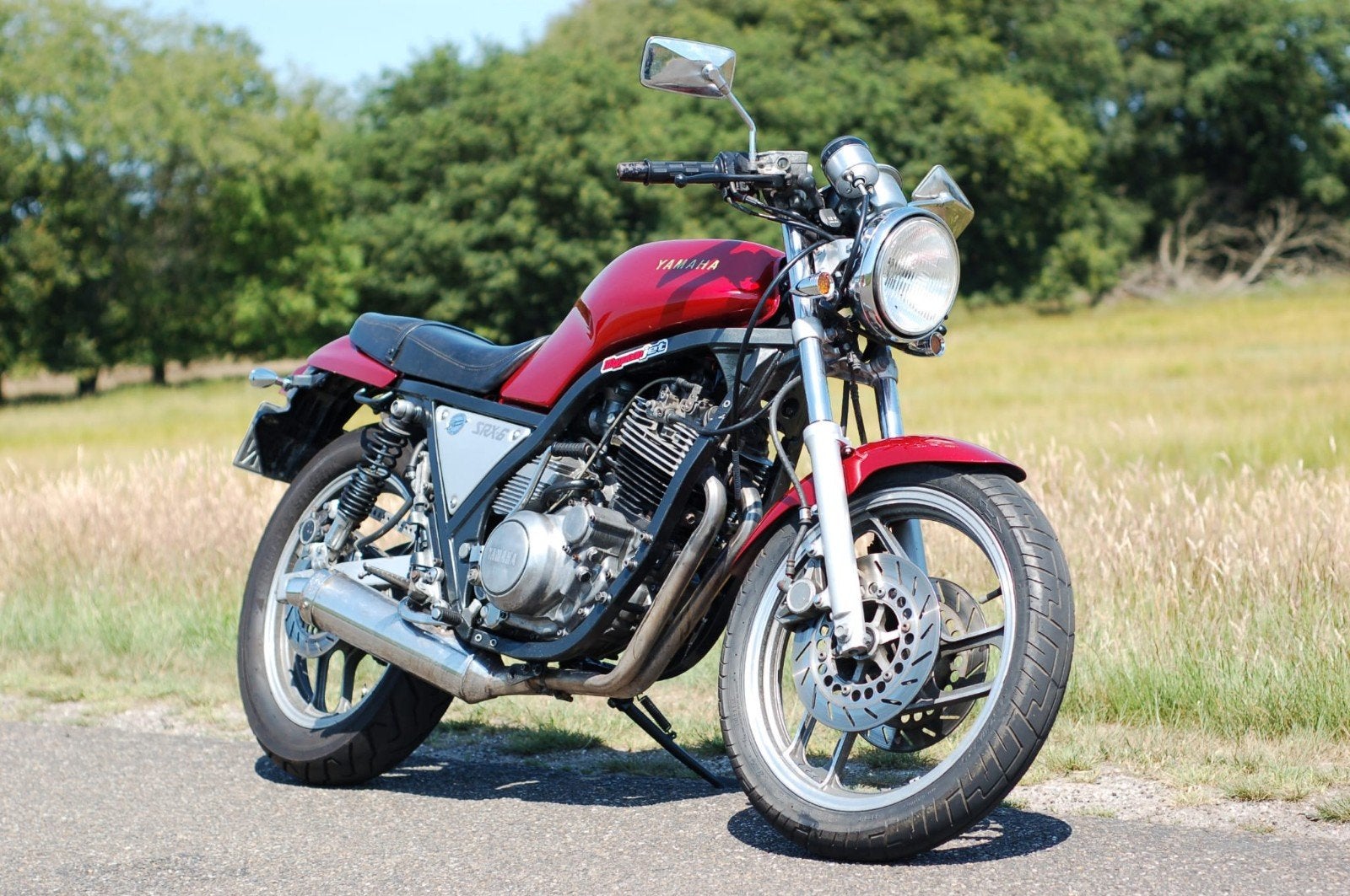 Yamaha SRX600 electr.start, Motoren, Motoren | Oldtimers, Ophalen