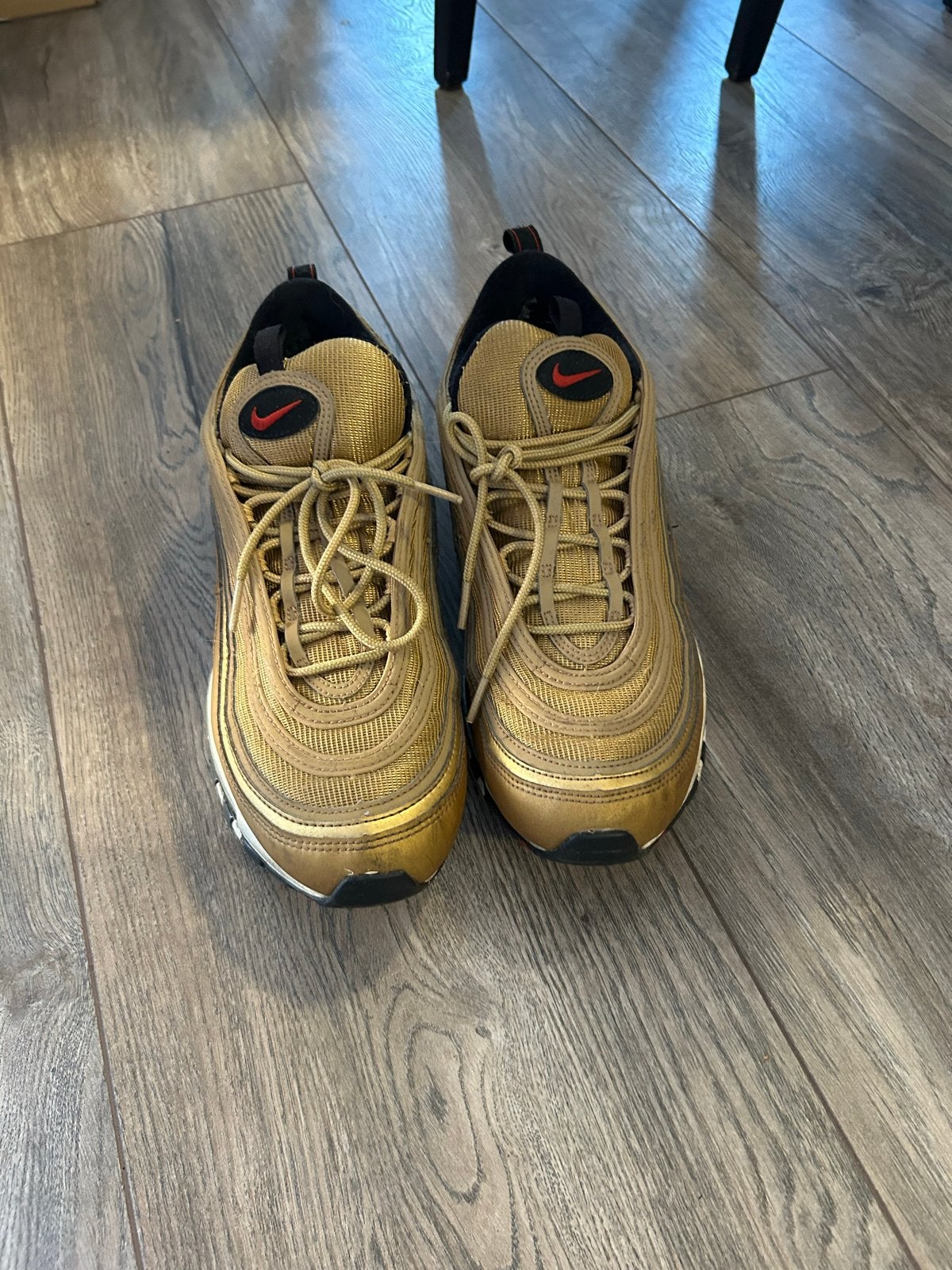 Nike Air Max 97 - Gebruikt maar onbeschadigd, Kleding | Dames, Schoenen, Ophalen of Verzenden, Gedragen, Overige kleuren, Sneakers of Gympen