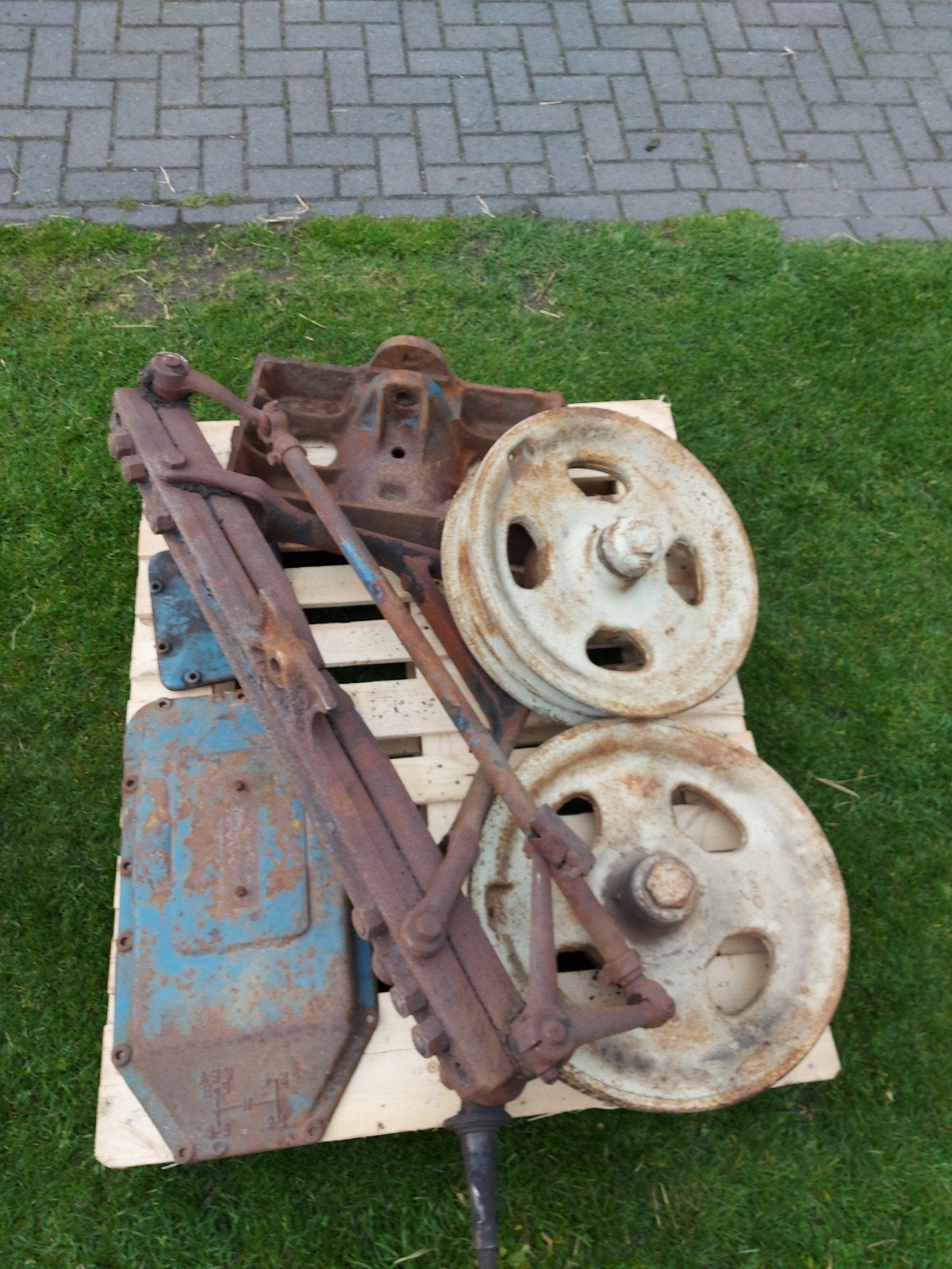Fordson super major onderdelen + David Brown wielen, Ophalen