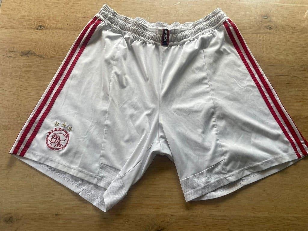 Ajax Thuisshort met Amsterdamse Kruizen – Maat XL, Verzamelen, Ophalen of Verzenden, Zo goed als nieuw, Ajax, Overige typen