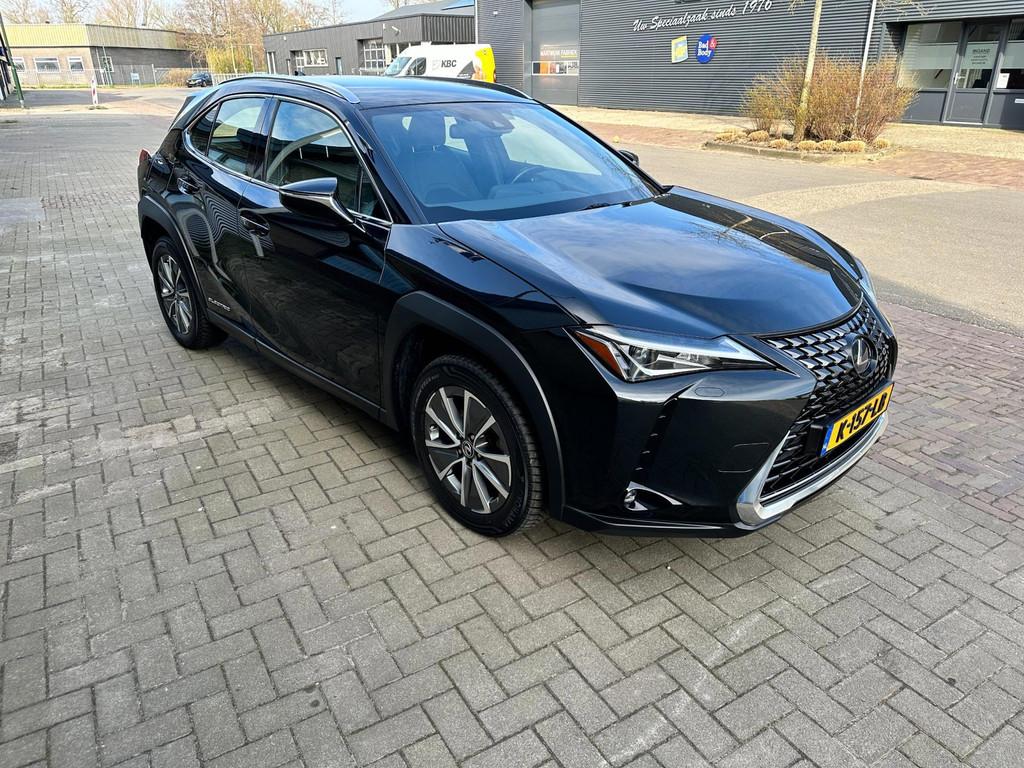 Lexus UX 300e Business 54 kWh SOH 94%, Auto's, Lexus, 12 maanden, Gebruikt, Zwart, Origineel Nederlands