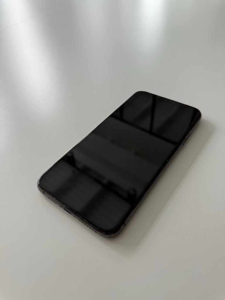 iPhone 11 Pro Max - Achterkant gebroken, Telecommunicatie, Mobiele telefoons | Apple iPhone, Ophalen of Verzenden, Niet werkend