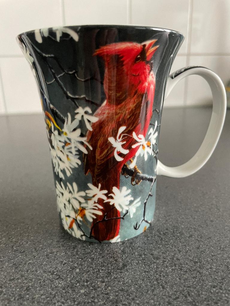 McIntosh beker “Spring Cardinal”, Overige typen, Ophalen of Verzenden, Zo goed als nieuw, Overige stijlen