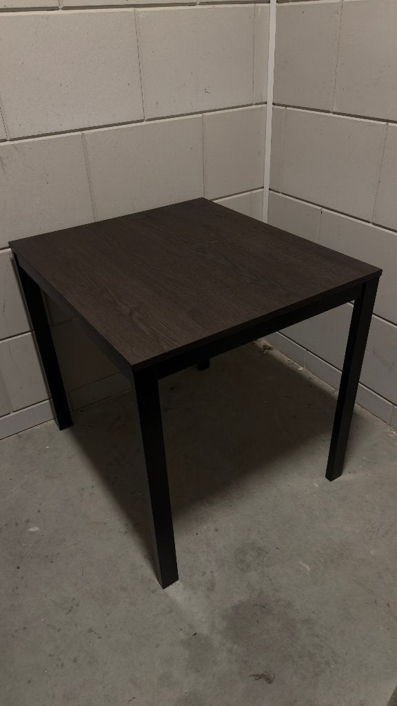 IKEA extendable table - dark brown, 100 tot 150 cm, 50 tot 100 cm, Zo goed als nieuw, Vier personen