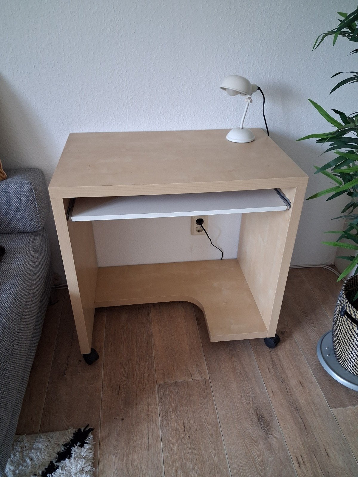 IKEA BUREAU Mikael⁸ compact met schuifblad, Ophalen, Gebruikt, IKEA, Computerbureau